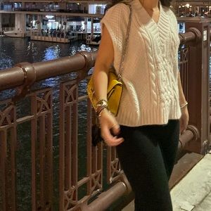 Knit Vest H&M Size M